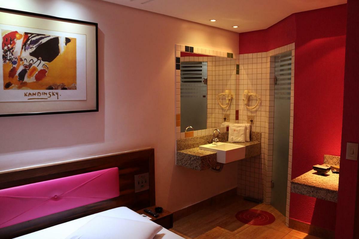 Auhe Motel (Adults Only) Betim Buitenkant foto