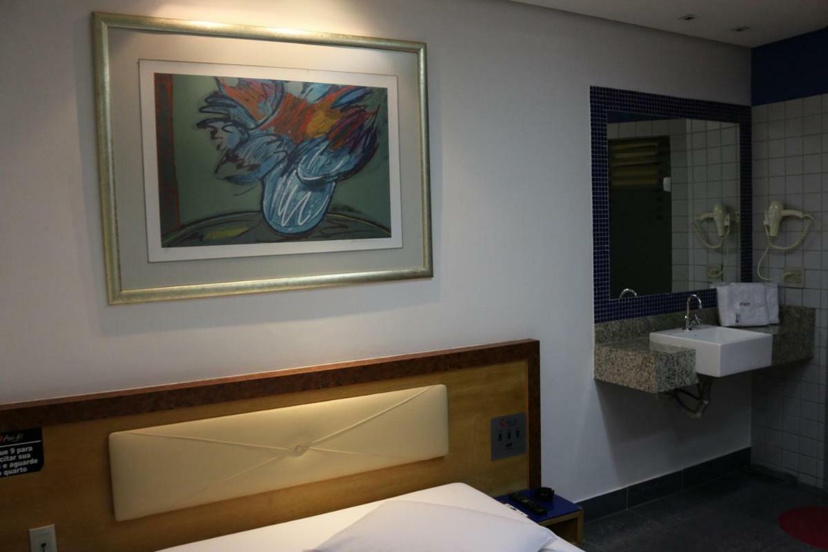 Auhe Motel (Adults Only) Betim Buitenkant foto